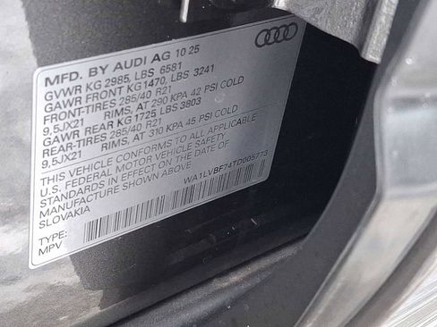 New 2026 Audi Q7 Premium Plus image 17