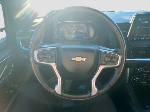 Used 2024 Chevrolet Suburban LT AWD/4WD image 13