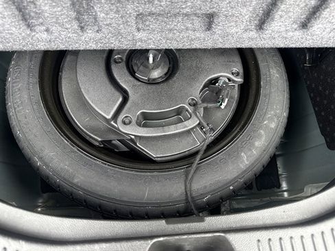 Used 2019 Buick Encore Essence w/ Safety Package II AWD/4WD image 22