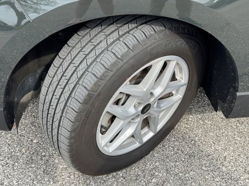 Used 2024 Ford Edge SEL w/ Convenience Package image 41