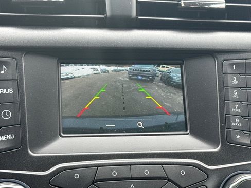 Used 2018 Ford Fusion SE image 15