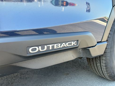 Certified 2025 Subaru Outback Premium AWD/4WD image 13