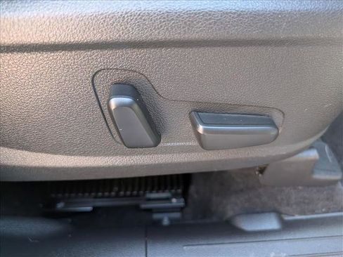 Certified 2023 Hyundai Santa Fe SEL w/ Premium Package image 13