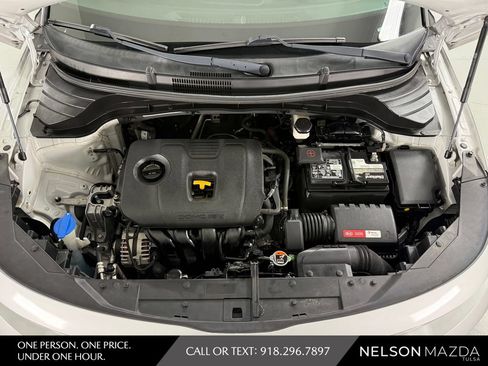 Used 2020 Kia Soul LX FWD image 48