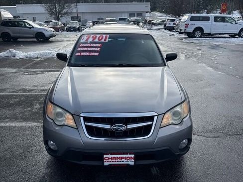 Used 2008 Subaru Outback 2.5i image 3