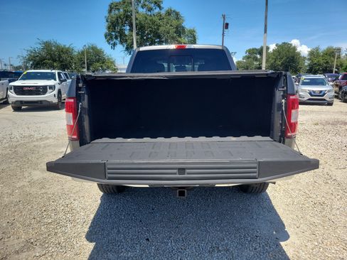 Used 2018 Ford F150 XLT w/ Equipment Group 302A Luxury AWD/4WD image 10