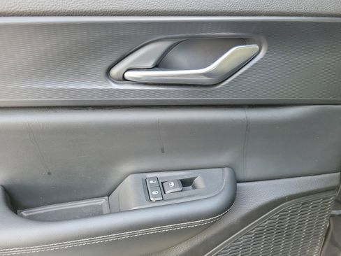 Used 2024 Jeep Grand Cherokee L Altitude image 25