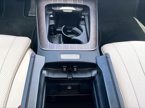 Certified 2025 Mercedes-Benz E 350 Sedan image 67