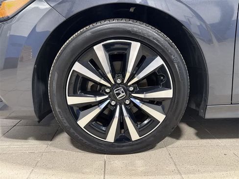 Used 2022 Honda Civic EX image 10