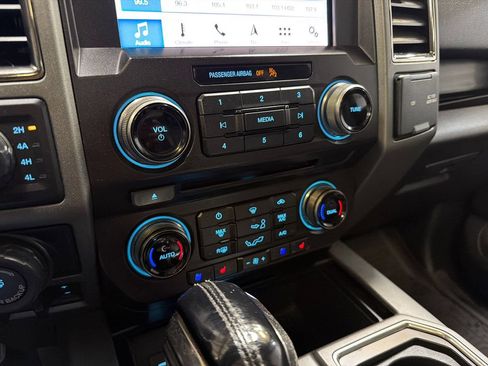 Used 2018 Ford F150 Raptor w/ Equipment Group 802A Luxury AWD/4WD image 20