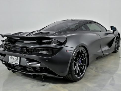 Used 2019 McLaren 720S RWD image 15