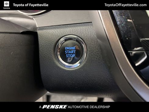 Certified 2022 Toyota Camry XSE AWD/4WD image 33