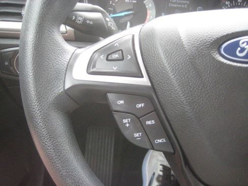 Used 2019 Ford Fusion S FWD image 25
