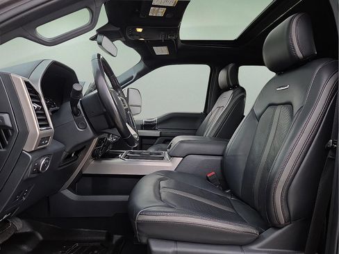 Used 2022 Ford F250 Platinum w/ FX4 Off-Road Package AWD/4WD image 14