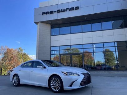 Certified 2023 Lexus ES 350 w/ Luxury Package