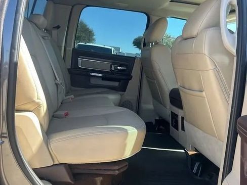 Used 2014 RAM 2500 Laramie w/ Convenience Group image 24