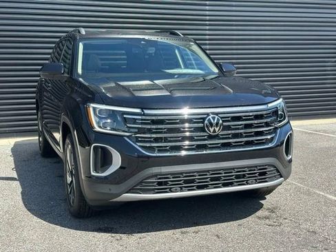 New 2025 Volkswagen Atlas SEL image 6
