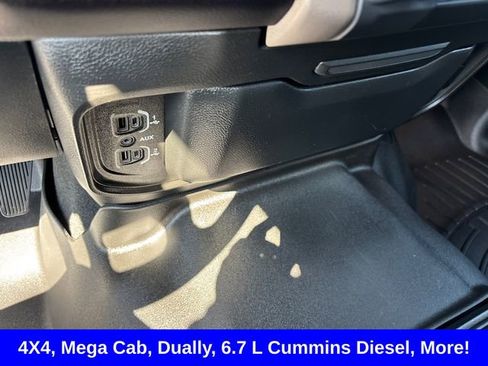 Used 2022 RAM 3500 Laramie AWD/4WD image 28