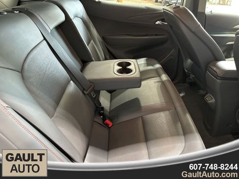 Used 2019 Chevrolet Bolt Premier w/ Infotainment Package image 20
