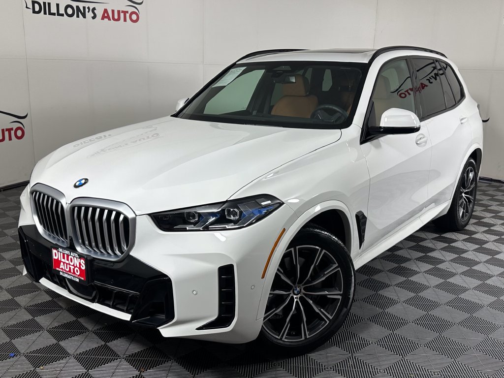 Used 2026 BMW X5 xDrive40i AWD/4WD image 1