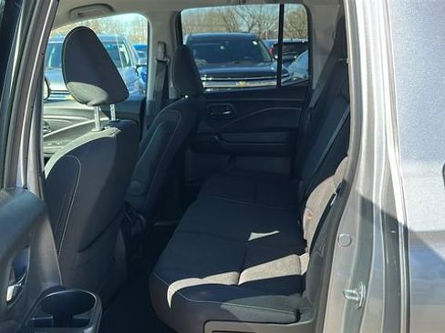 Used 2023 Honda Ridgeline Sport image 21