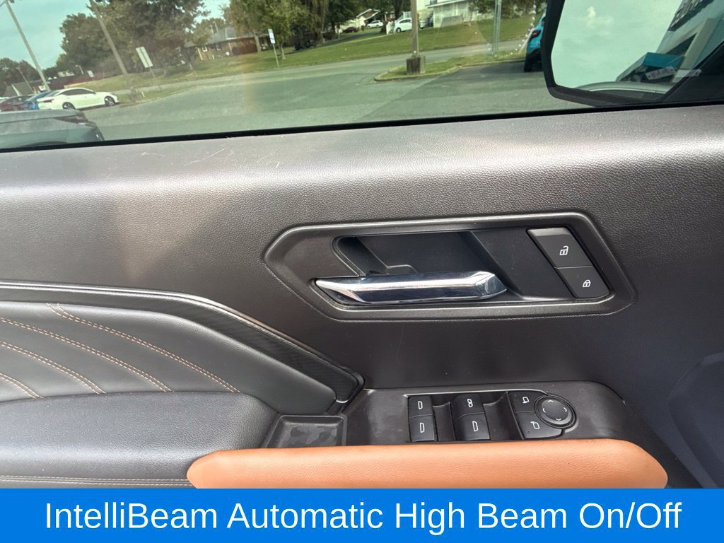 Used 2025 GMC Canyon AT4 AWD/4WD image 19