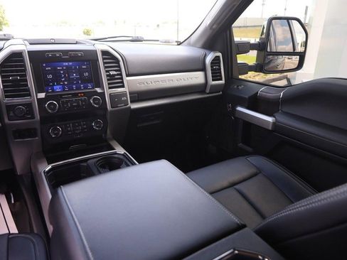 Used 2021 Ford F250 Lariat w/ Chrome Package AWD/4WD image 26