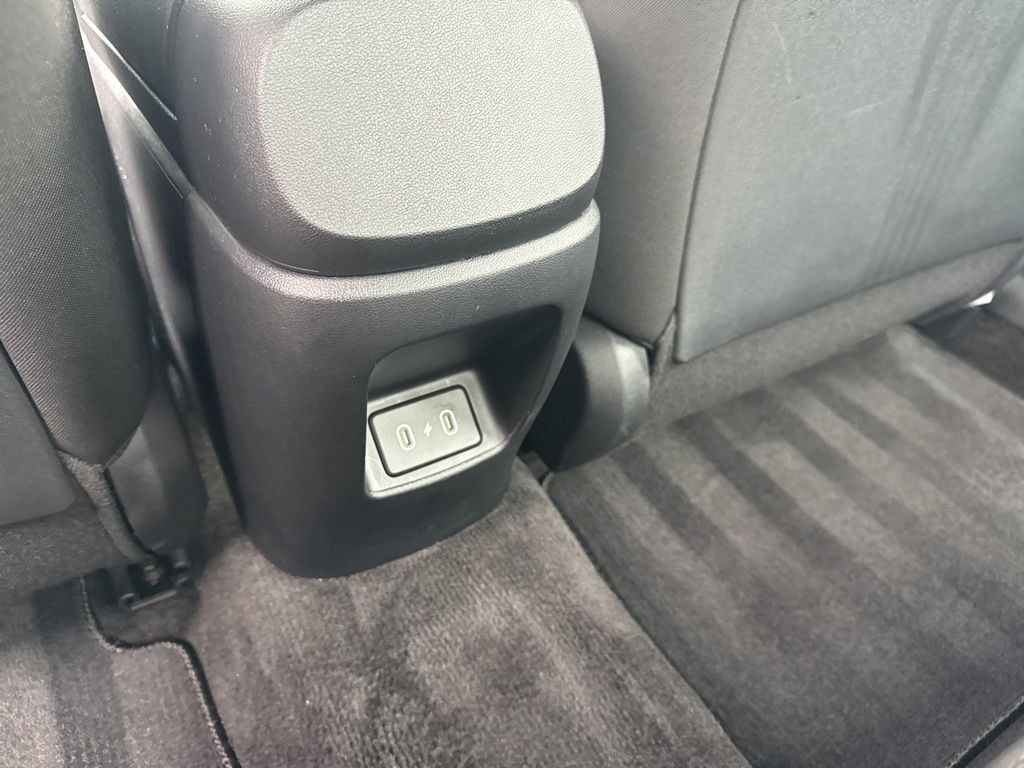 Certified 2026 Hyundai Elantra SE FWD image 39
