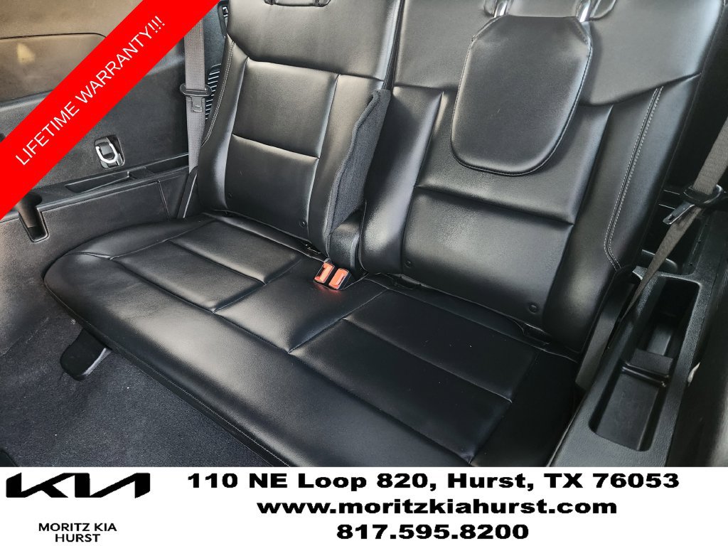 Used 2023 Ford Explorer XLT w/ Equipment Group 202A RWD image 27