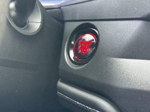 Used 2025 Honda Accord SE image 32