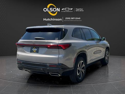 Certified 2026 Buick Enclave Sport Touring AWD/4WD image 9