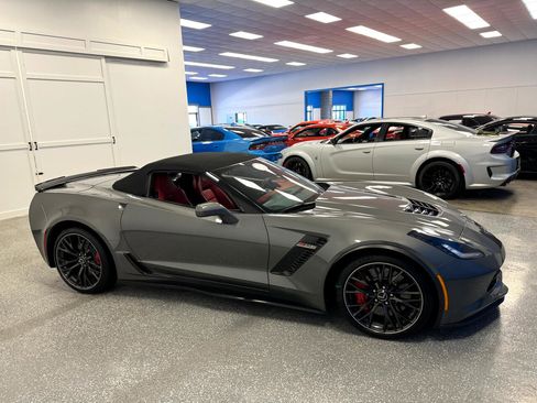 Used 2016 Chevrolet Corvette Z06 w/ 3LZ Preferred Equipment Group image 7