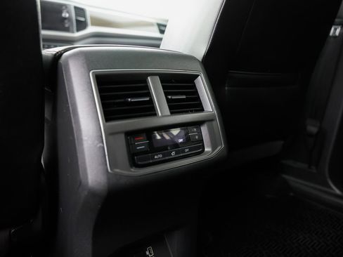 Used 2019 Volkswagen Atlas SE image 22