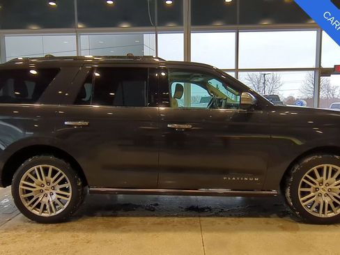 Used 2023 Ford Expedition Platinum image 8