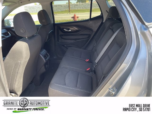 Used 2024 GMC Terrain SLE AWD/4WD image 23