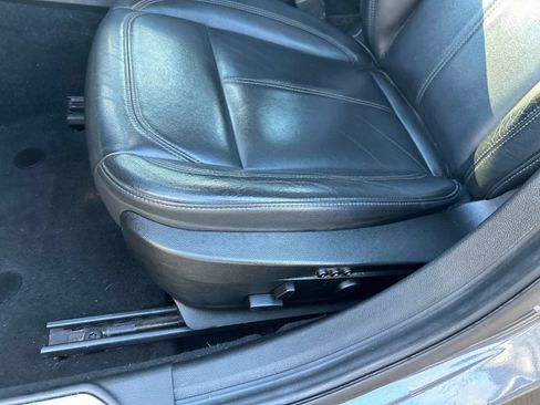 Used 2017 Alfa Romeo Giulia Ti w/ TI Performance Package image 21