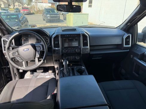 Used 2015 Ford F150 XLT w/ Equipment Group 302A Luxury AWD/4WD image 14
