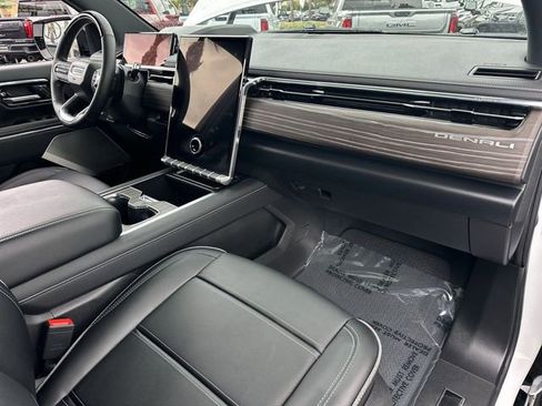 New 2025 GMC Sierra EV Denali image 30