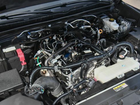 Used 2024 Toyota Tacoma TRD Sport image 48