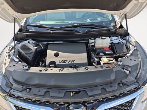 Used 2023 Buick Enclave Avenir w/ Avenir Technology Package image 32