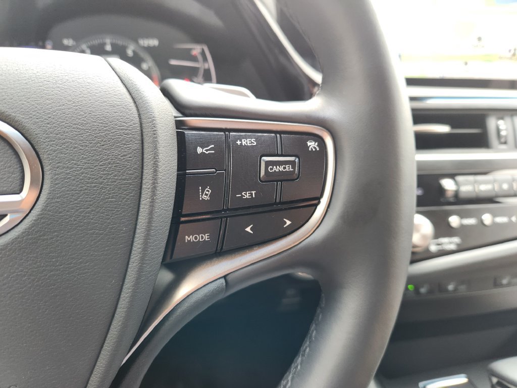 Certified 2025 Lexus ES 350 w/ Premium Package FWD image 29