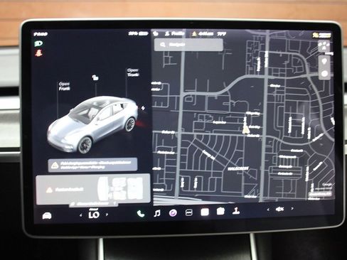 Used 2020 Tesla Model Y Long Range image 53