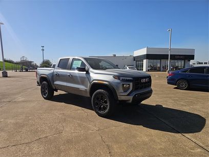 New 2025 GMC Canyon Elevation w/ Convenience Package