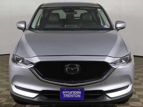 Used 2019 MAZDA CX-5 Touring image 10