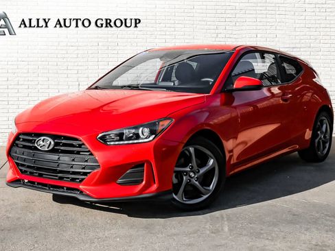 Used 2020 Hyundai Veloster 2.0 image 1