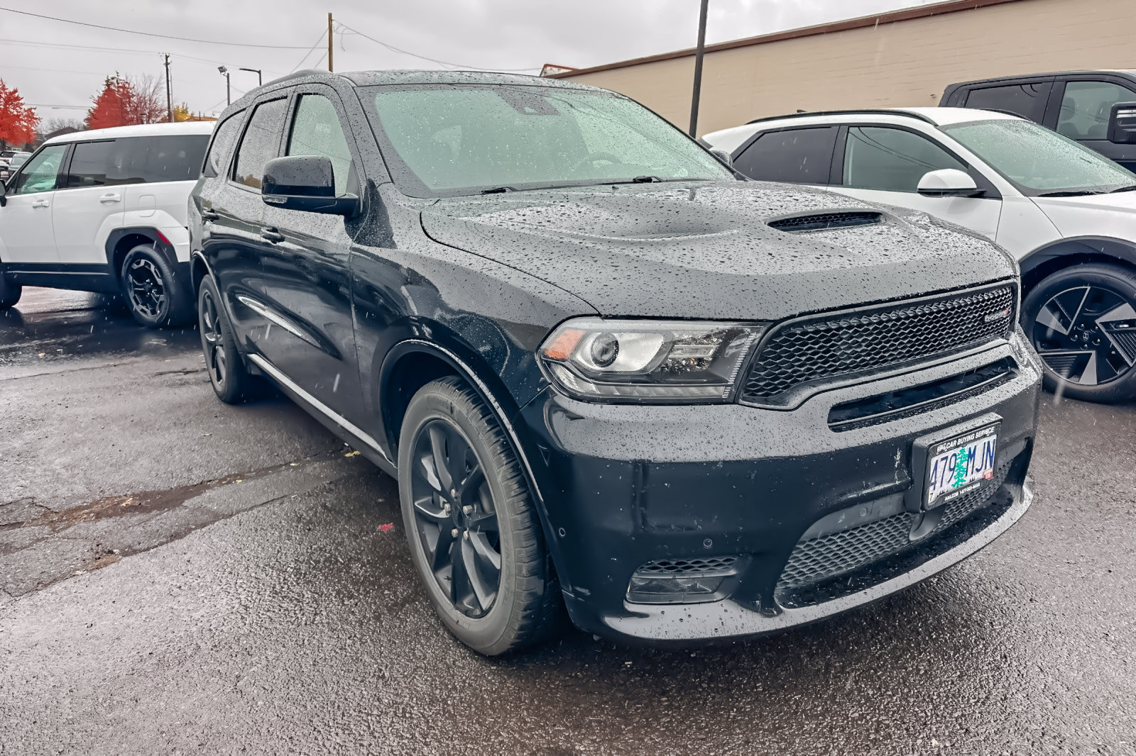 Used 2018 Dodge Durango R/T w/ Technology Group AWD/4WD image 2