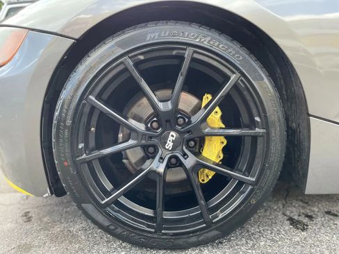 Used 2003 BMW Z4 2.5i image 14