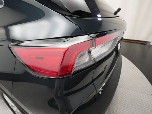 Used 2022 Ford Escape SE w/ Cold Weather Package image 31