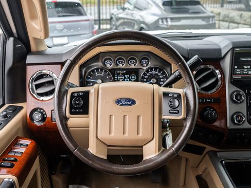 Used 2015 Ford F350 King Ranch image 12