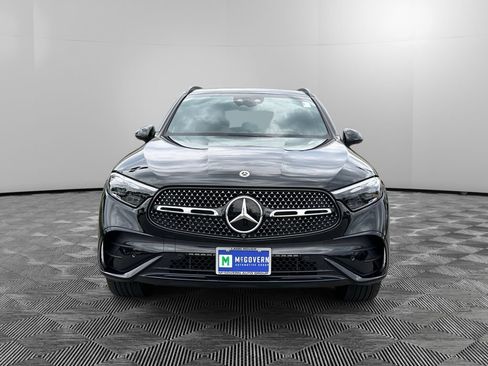 Used 2025 Mercedes-Benz GLC 300 4MATIC image 8